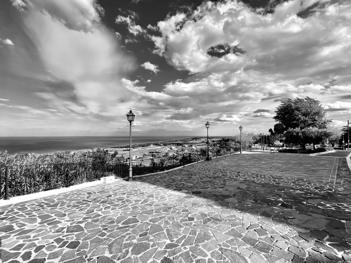 Residenza B&B Vistamare Petacciato Buitenkant foto